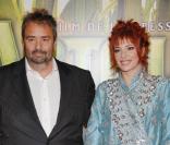 Mylène Farmer, qui sortira dans quelques jours un double album live, accorde une interview exclusive à  Télé 7 Jours  dans son édition du lundi 7 décembre.
