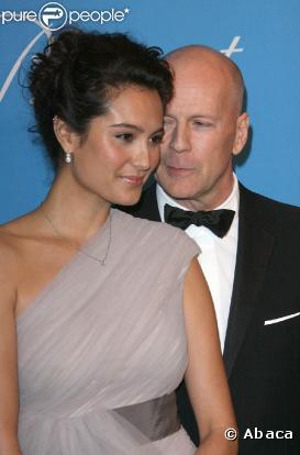 Emma Heming et Bruce Willis, à l'occasion de l'Unicef Snowflake Ball 2009, qui s'est tenu au Beverly Wilshire Hotel de Beverly Hills, à Los Angeles, le 10 décembre 2009.