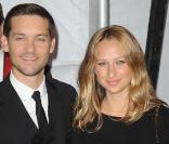 Tobey Maguire et sa femme Jennifer Meyer à la première de Nine à New York le 15/12/09