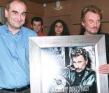 Pascal Nègre et Johnny en 2002