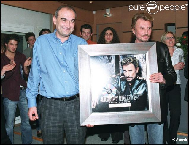 Pascal Nègre et Johnny en 2002