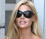 Denise Richards a rendu hommage à Brittany Murphy, décédée le 20 décembre 2009, à l'âge de 32 ans...