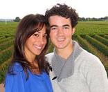 Kevin Jonas et sa femme Danielle Deleasa