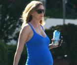 Ellen Pompeo : toute fine... avec un gros bidon !  (8 août 2009) 