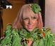 Lady Gaga "froggy" : sa Barbie aussi ! 