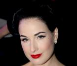 Dita Von Teese : la métamorphose d'une sage étudiante du Michigan...