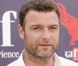 Liev Schreiber 