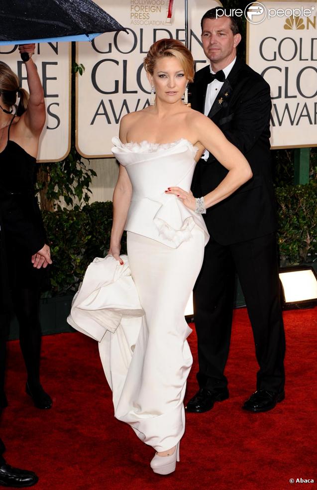 Kate Hudson en Atelier Versace pour les Golden Globes 2010 