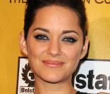 La très jolie Marion Cotillard à l'occasion de l'after party des Golden Globe Awards, organisée par la Weinstein Company au Bar 210 de Los Angeles, le 17 janvier 2010.