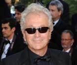 Luc Plamondon, compositeur, planche sur une comédie musicale retraçant sa carrière.