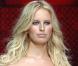 La superbe Karolina Kurkova, en shooting, sur tapis rouge ou en défilé, est vraiment une magnifique jeune femme...