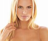 Une vidéo avec la très belle Karolina Kurkova...