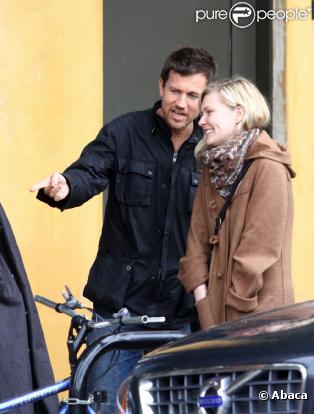 Kirsten Dunst et un ami lors d'un déjeuner le 6 février à Venice Beach