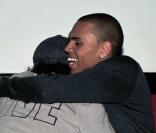 Tommy Lee et Chris Brown jouent les organisateurs de soirée à l'occasion du Superbowl, au Play Nightclub à Miami Beach le 6 février 2010
