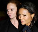 Stella McCartney et Thandie Newton à la présentation de Food, Inc., à Londres. 08/02/2010