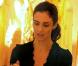 La sublime Paz Vega en shopping dans la boutique Nina Ricci, à Paris, le 26 janvier 2010.