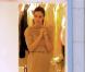 La sublime Paz Vega en shopping dans la boutique Nina Ricci, à Paris, le 26 janvier 2010.