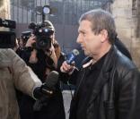 Roland courbis, méconnaissable à sa sortie de prison, à Villeneuve-lès-Maguelone, le 12 février 2010 !