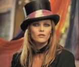 Les Grands Prix pour la chanson de l'UNAC 2010 ont récompensé Vanessa Paradis pour  Il y a 