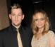 Sur tapis rouge, Nicole Richie et Joel Madden sont toujours glamour !  