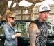 Nicole Richie et Joel Madden : même pour une séance shopping, les tourtereaux n'oublient pas d'être lookés ! Etre un couple tendances, ça se travaille tous les jours !  