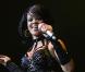 Rihanna : Sur scène, elle n'a peur de rien, pas même des tenues SM !