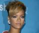 Rihanna : La nouvelle Rihanna s'affirme, coupe courte, toujours et blond doré
