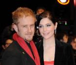 Ben Foster et Janet Montgomery, samedi 20 février, lors de la soirée de remise de récompenses du festival du film international de Berlin.