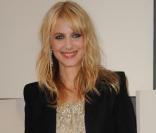 Mélanie Laurent avait décidé de sortir du moule mais n'en était pas moins radieuse, moulée dans un joli tregging. Elle avait toutefois choisi Chanel Joaillerie pour ses bijoux lors de la 35ème Cérémonie des César, le 27 février 2010