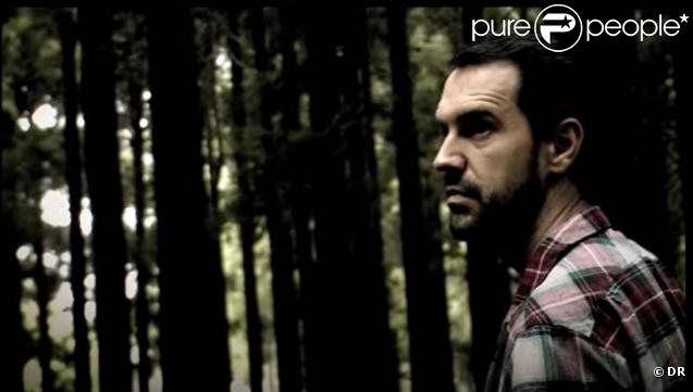 Gérald de Palmas a dévoilé le clip de  Mon coeur ne bat plus , troisième extrait de l'album  Sortir 