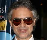 Andrea Bocelli à la soirée d\'ouverture du 5ème festival du film, de la mode et de l\'art italien à Hollywood, le 1er mars 2010