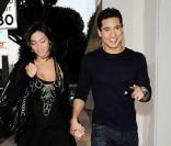 Mario Lopez et sa chérie Courtney Mazza à Hollywood
