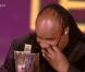 25e Victoires de la Musique : Quand Stevie Wonder... enlève ses lunettes noires pour "voir" son trophée ! Culte !