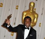 Geoffrey Fletcher pour Precious (lauréat de la meilleure adaptation) dans la ''press room'' des Oscars le 7 mars 2010