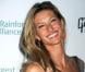 Gisele Bündchen, Demi Moore, Cindy Crawford : l'accouchement à la maison ? Elles ont testé !