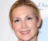 Kelly Rutherford, venue accompagnée de sa petite Helena, 9 mois, lors de la soirée annuelle des Bunny Hop, à New York, le mardi 9 mars.