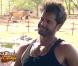 David Charvet aimerait bien que Kelly, la brebis égarée de la ferme, rejoigne son clan...