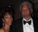 Morgan Freeman et une amie, à l'occasion de la grande soirée organisée par le magazine  Vanity Fair , juste après la 82e cérémonie des Oscars, à Los Angeles, le 7 mars 2010.