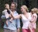 Kate Winslet et Sam Mendes, en Italie, avec les enfants. 2004 