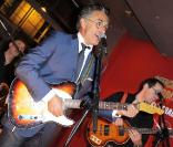Gérard Holtz chante à l'occasion du prix Nomad's, à Paris, le 18 mars 2010 !
