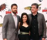 Gerard Butler délaisse Jennifer Aniston pour retrouver America Ferrera et Tori Spelling... dans une ambiance brûlante !