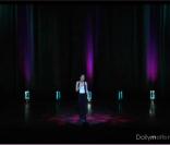 Extrait du one-woman-show d'Eve Angeli