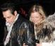 Kate Moss et Jamie Hince se promènent au Parc Monceau et vont ensuite dîner au Georges, dans le centre Georges Pompidou à Beaubourg à Paris le 3 avril 2010 