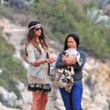Camila Alves : En plein travail sur la plage, elle n'oublie pas son adorable fille !
