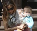 Sarah Jessica Parker avec ses adorables jumelles Marion et Tabitha à NYC le 14/04/10.