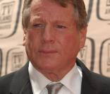 Ryan O'Neal a rendu hommage à Farrah Fawcett à la 8ème cérémonie des TV Land Awards (17 avril 2010, Culver City, USA)
