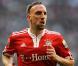 En pleine tourmente, regardez Franck Ribéry perdre ses nerfs et se faire exclure de la Ligue des Champions !