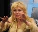 Courtney Love performe afin d'assurer la promo de son nouvel album Nobody's Daughter chez Best Buy à New York le 26 avril 2010  