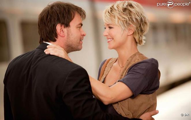 Des images de  L'amour c'est mieux à deux , en salles le 5 mai 2010.
