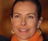 Carole Bouquet, sacrée par un Gérard le 10 mai 2010.